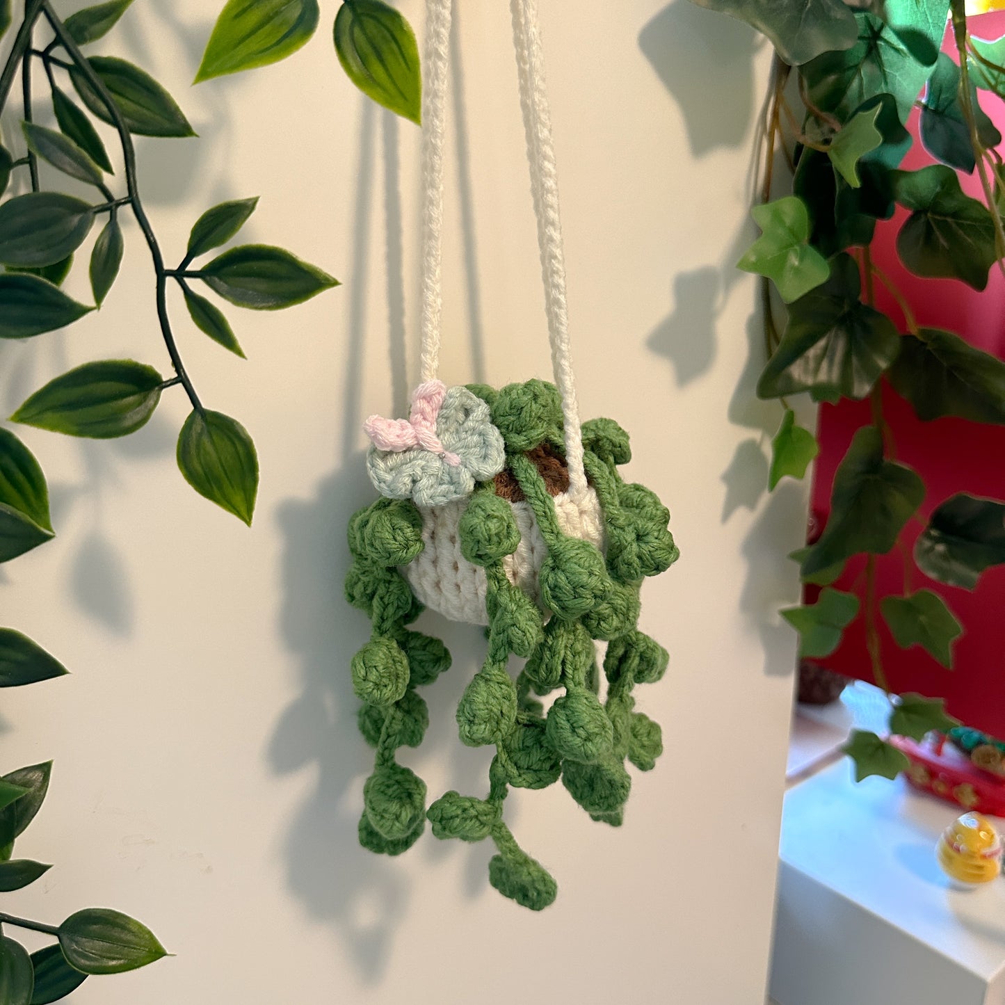 Blubble Leaf Plant Pot